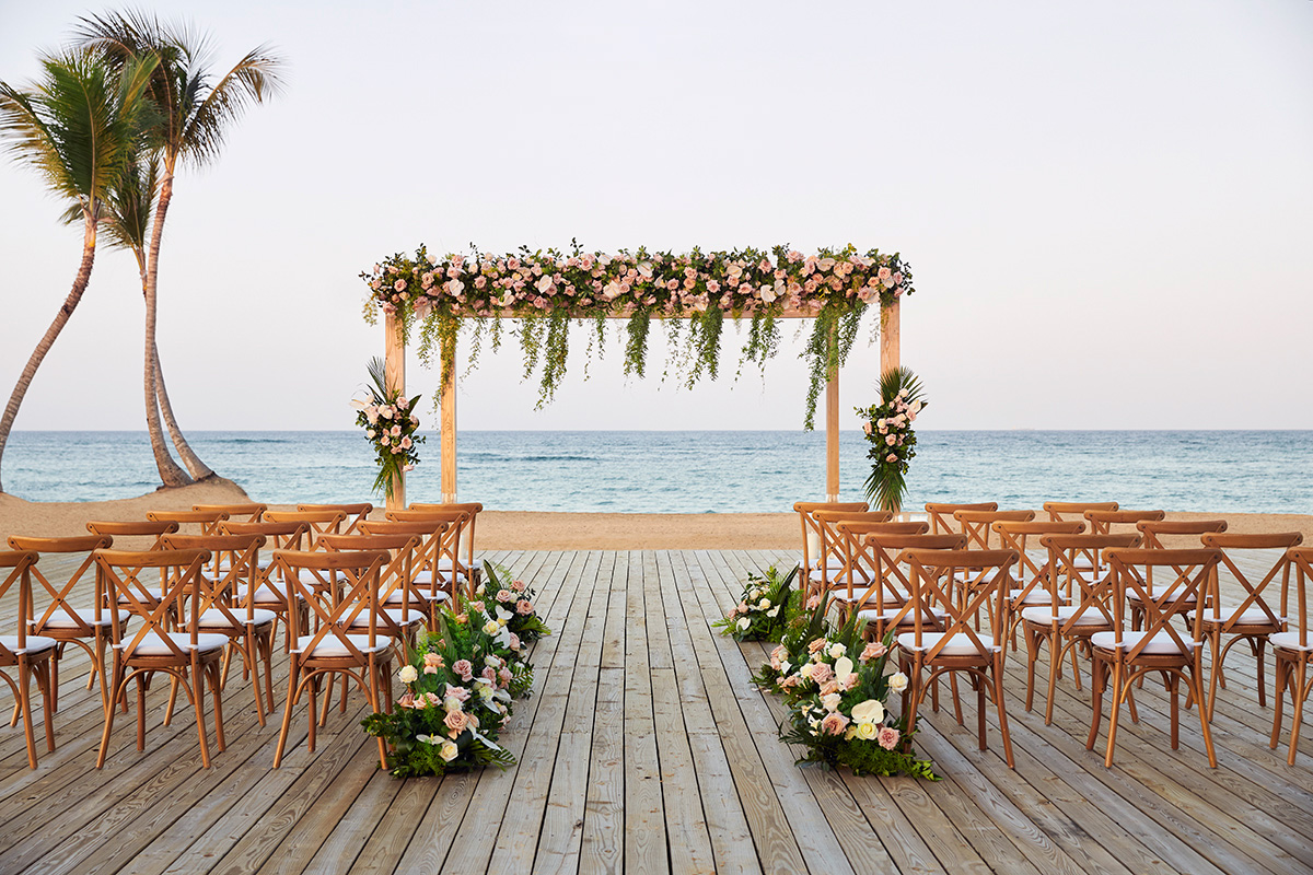 Tropical wedding gazebo in Finest Punta Cana