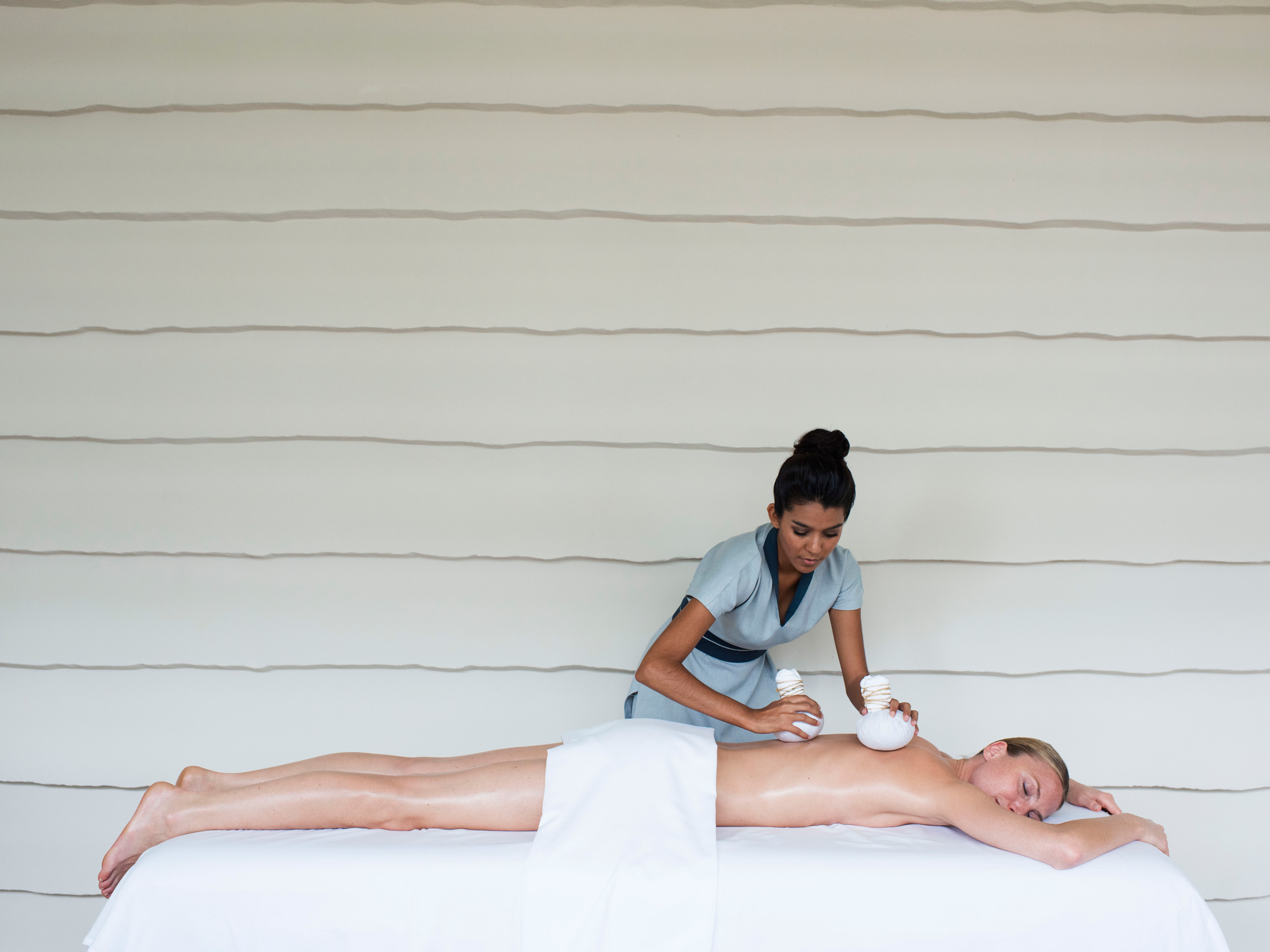 Luxury Spa Treatment at Finest Resorts